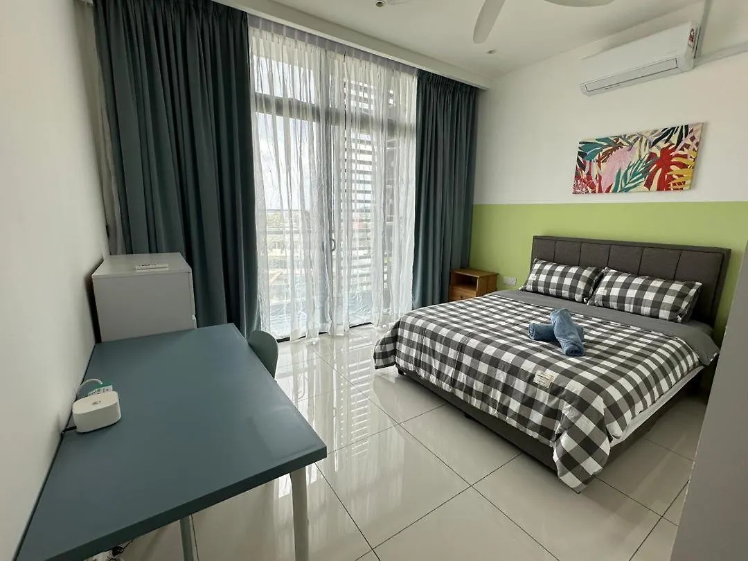 Green Haven 3 Bedroom Johor Bahru 0*,